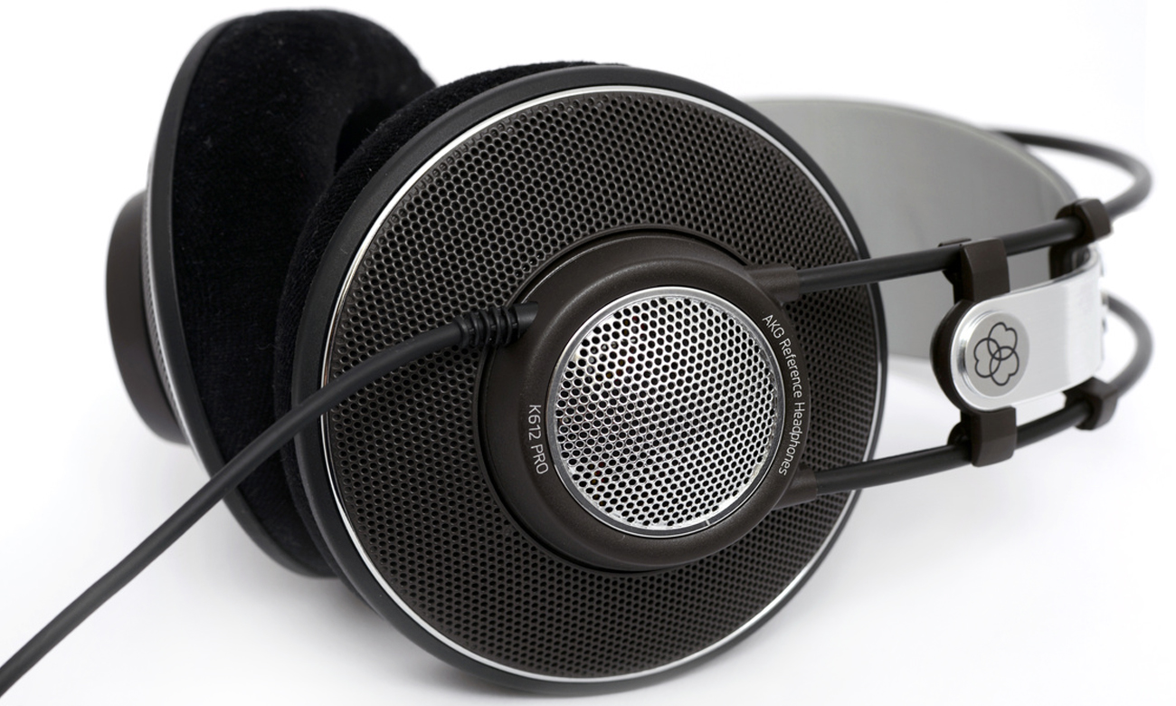 Bequeme Audiokopfhörer AKG K612 PRO