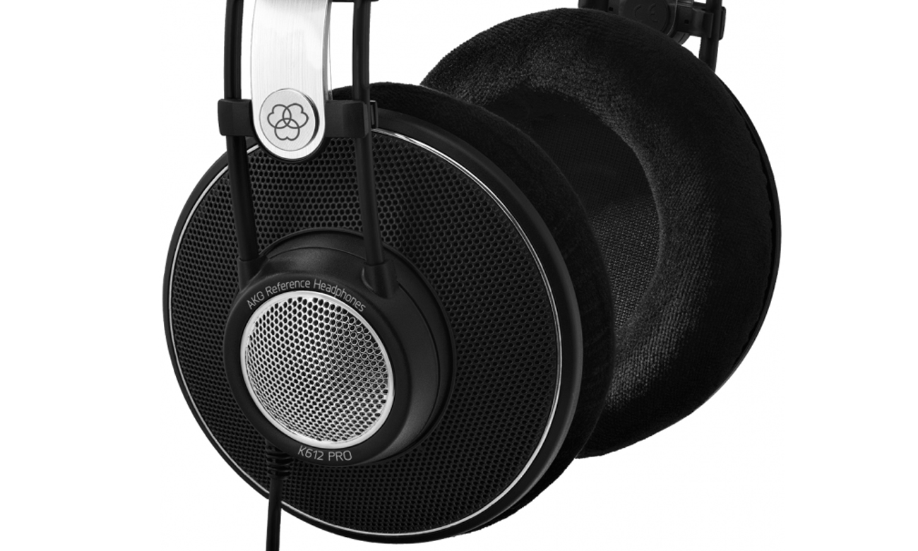 Kopfhörer für die Arbeit mit Klang AKG K612 PRO