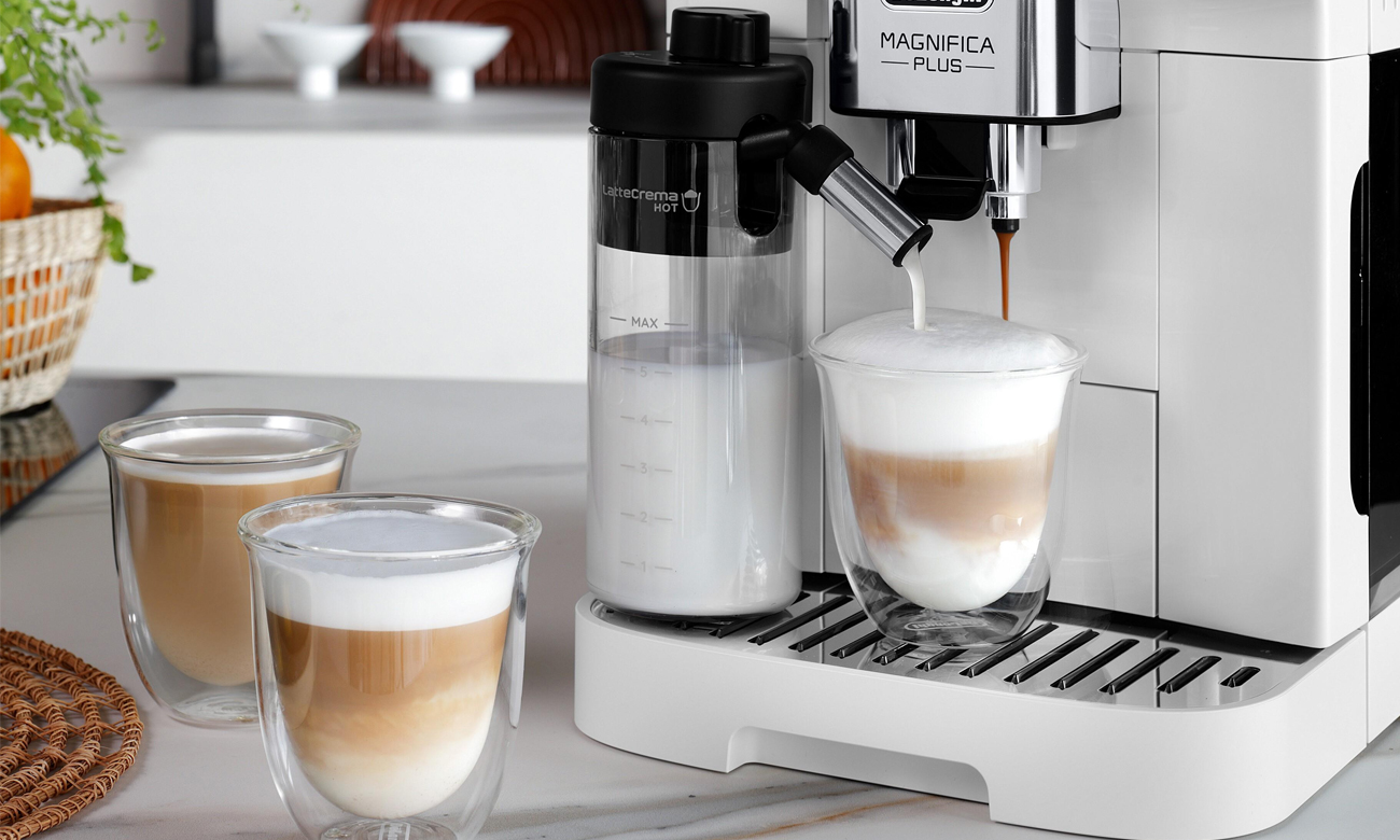 DeLonghi ECAM 320.60.W LatteCrema Hot-System