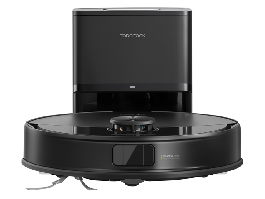 Staubsaugerroboter Roborock Q10 VF+ Schwarz auf schwarzem Hintergrund mit Ladestation, Frontansicht