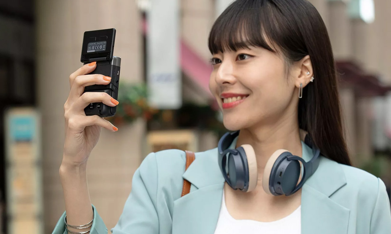 Multifunktionale Kamera Canon PowerShot V10 Set