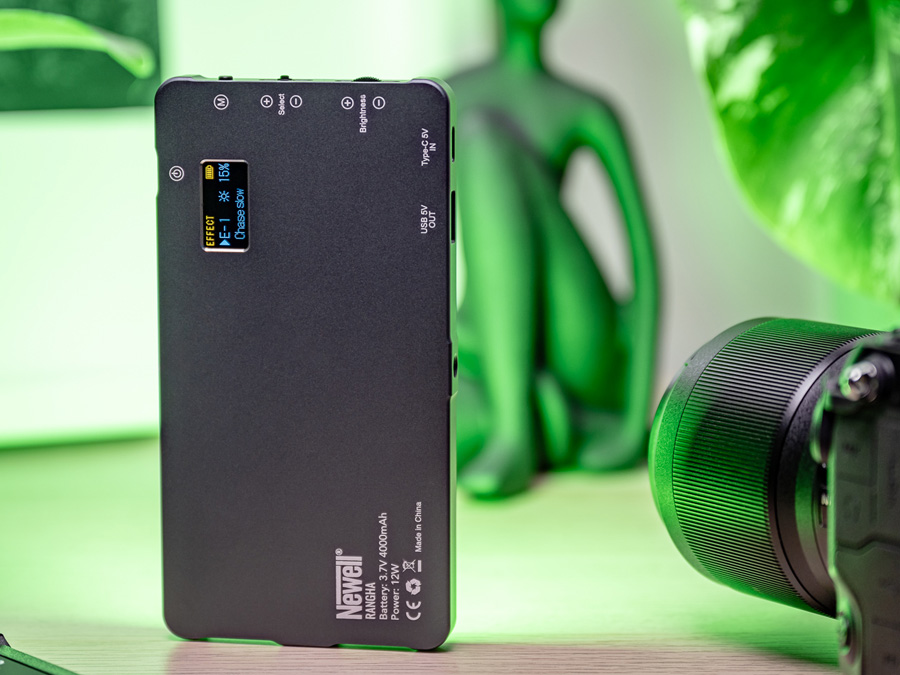 Zubehörset Newell Rangha Set - LED RGB-W Rangha Lampe mit Diffusor und Stativ