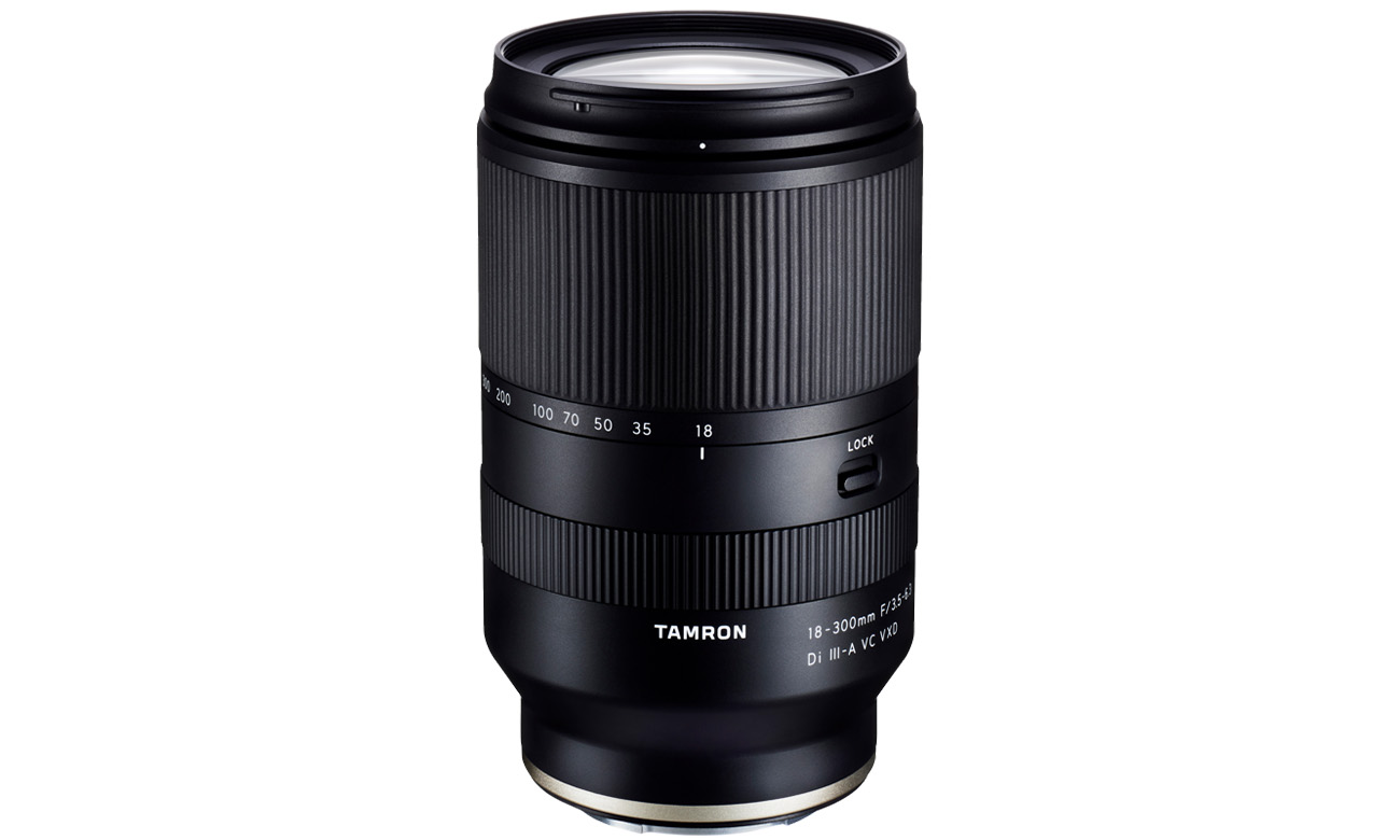 Obiektyw zmiennoogniskowy Tamron	18-300mm F/3.5-6.3 DiIII-A VC VXD Sony E