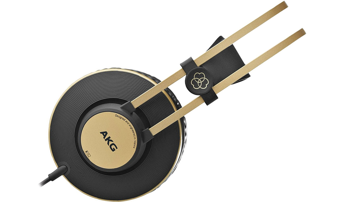 Professionelle Over-Ear Kopfhörer AKG K92 in Schwarz-Gold