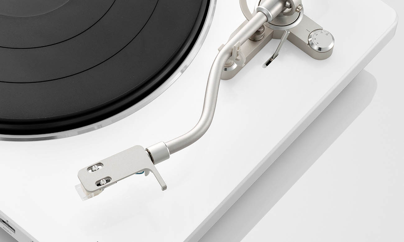 Hi-Fi Plattenspieler Denon DP-450USB Weiß