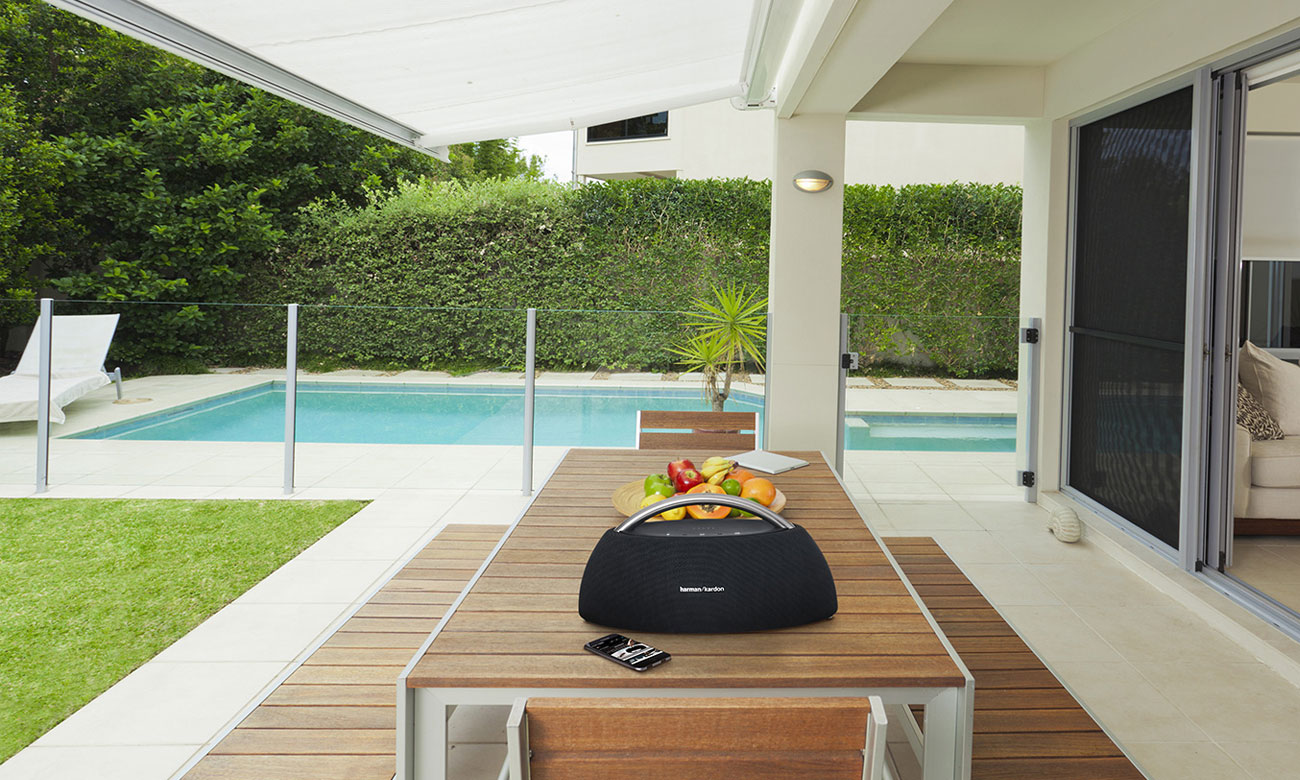 Aufbau des tragbaren Lautsprechers Harman Kardon GO+PLAY