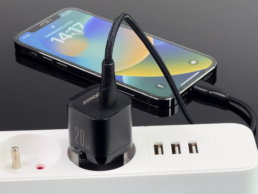 Mini USB C 20W PD Ladegerät Joyroom JR-TCF02 - Schwarz