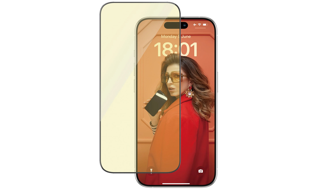 PanzerGlass Ultra-Wide Fit (EyeCare Protection) für iPhone 15 Pro