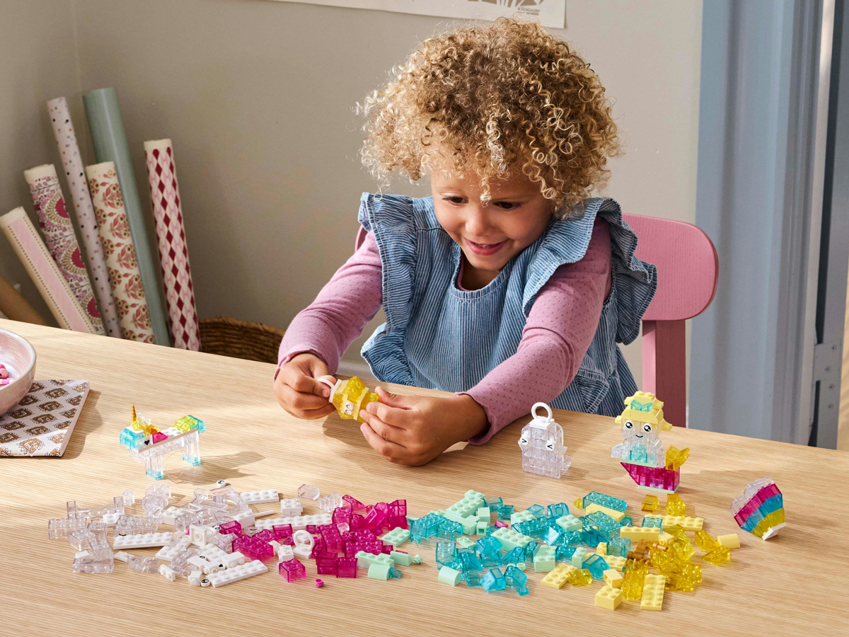 LEGO Classic 11040 Magischer Set mit transparenten Steinen