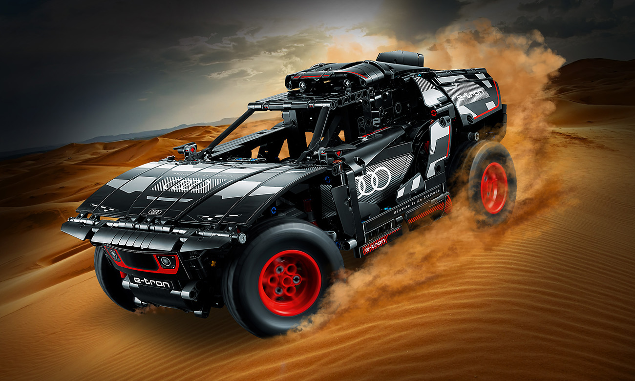 LEGO Technic 42160 Audi RS Q e-tron