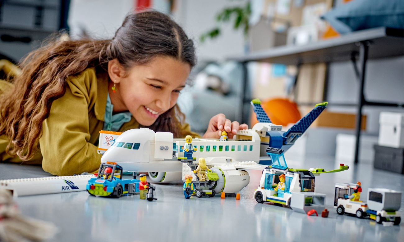 LEGO City 60367 Passagierflugzeug