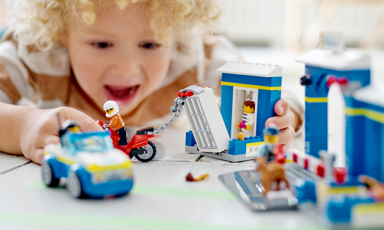 LEGO City 60370 Ausbruch aus der Polizeistation