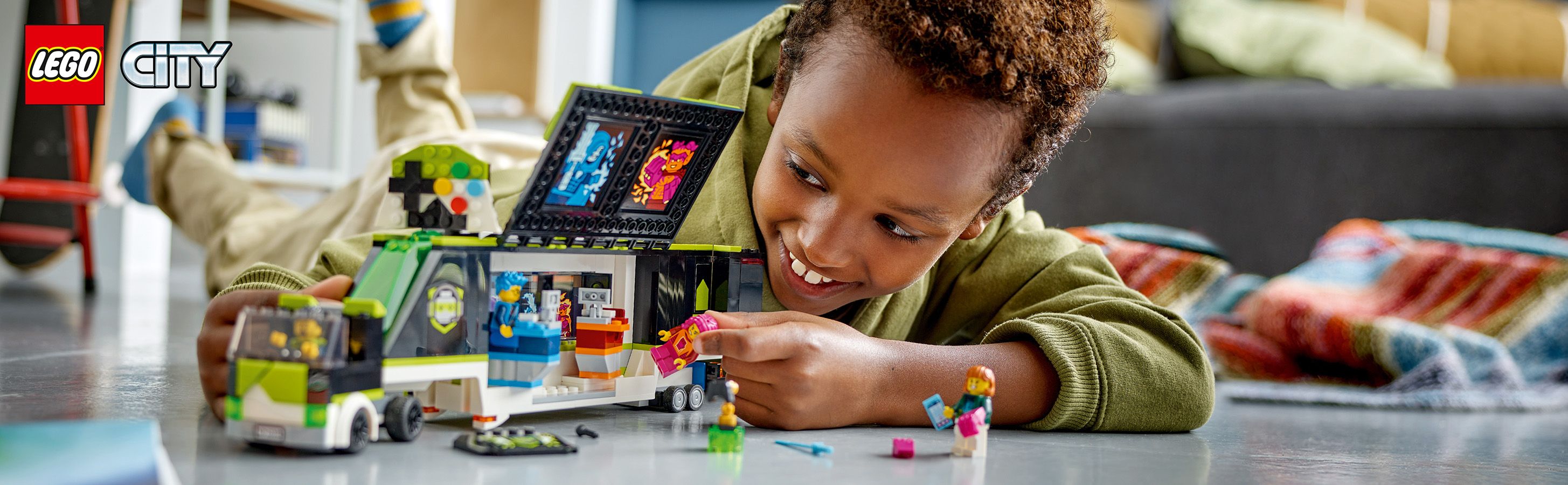 Set mit E-Sport-Turnier