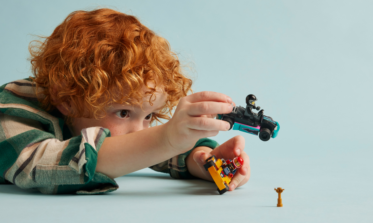 Auto aus LEGO-Steinen