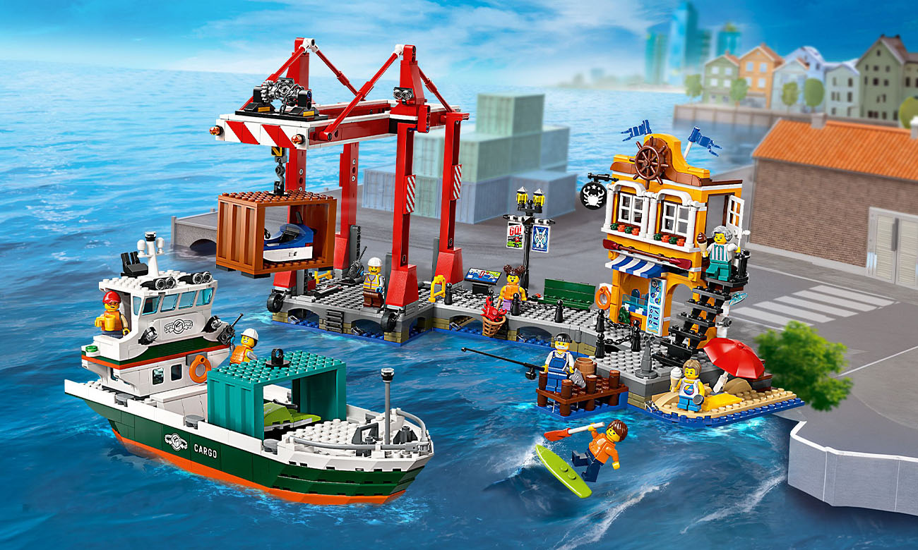 LEGO City Küstenhafen mit Frachtschiff 60422