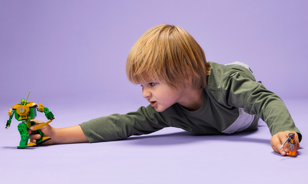 beweglicher Mech aus LEGO-Steinen