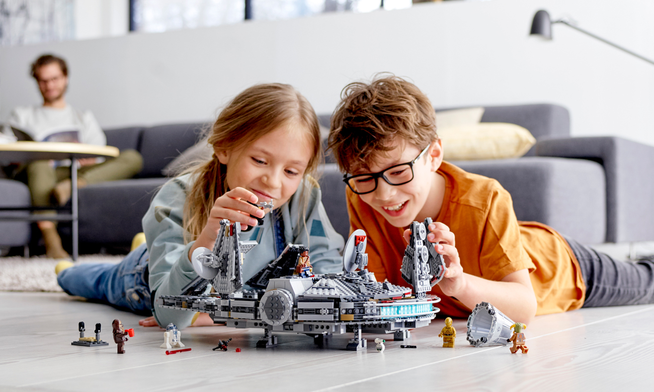 LEGO Star Wars Episode IX - Millennium Falcon