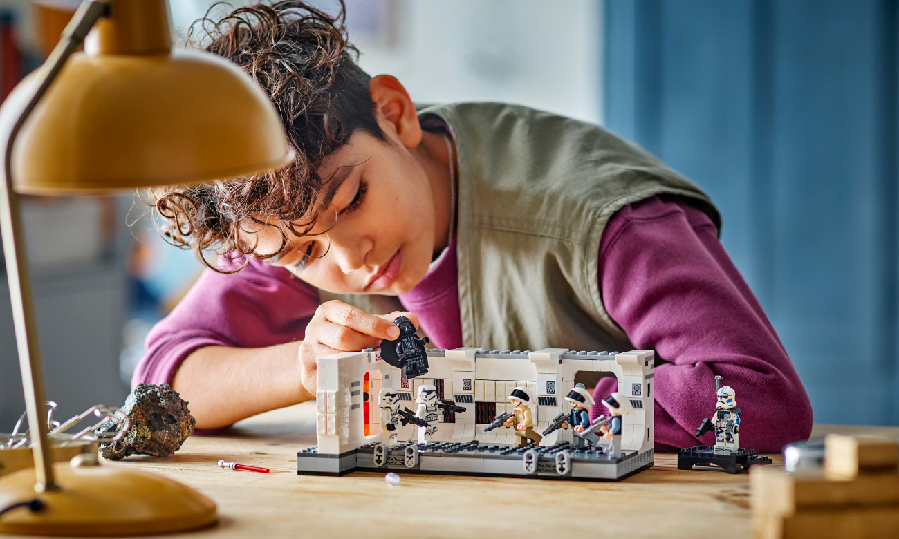 zestaw lego z gwiezdnych wojen