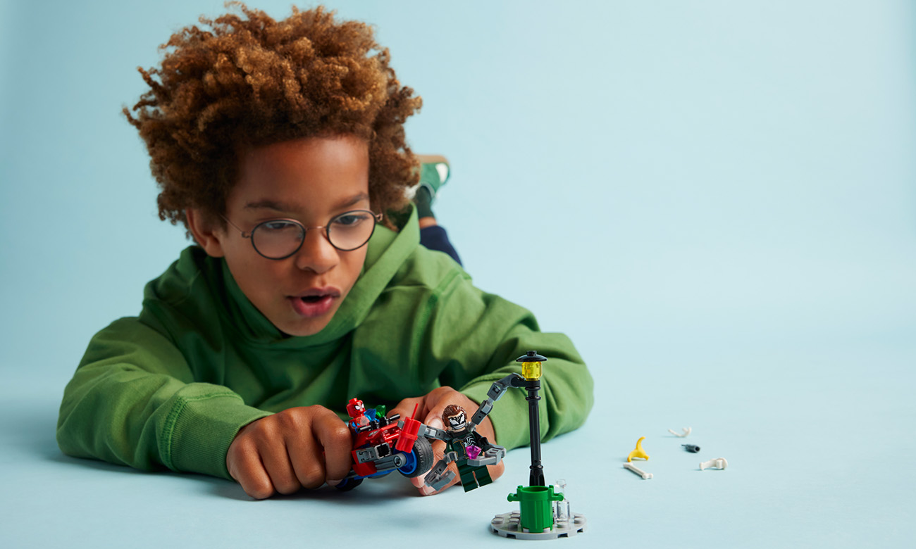 LEGO Marvel Super Heroes Spielset - Motorrad-Verfolgungsjagd: Spider-Man vs. Doc Ock