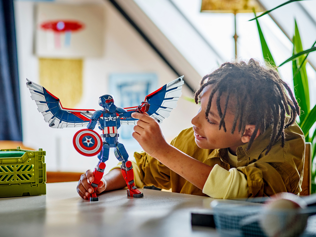 LEGO Marvel 76296 Figurka nowego Kapitana Ameryki 