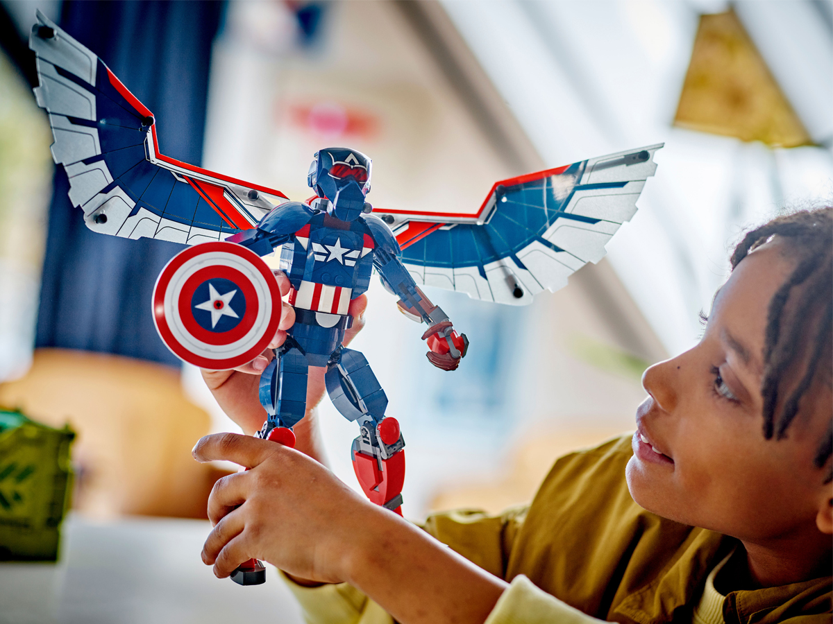 LEGO Marvel 76296 Figurka nowego Kapitana Ameryki 