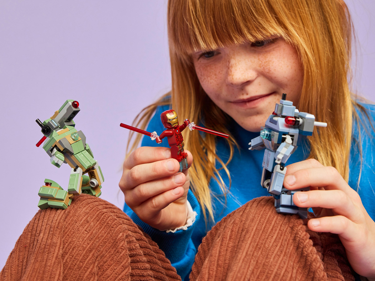 LEGO Marvel 76320 Iron Man und War Machine vs. Hammer-Drohnen