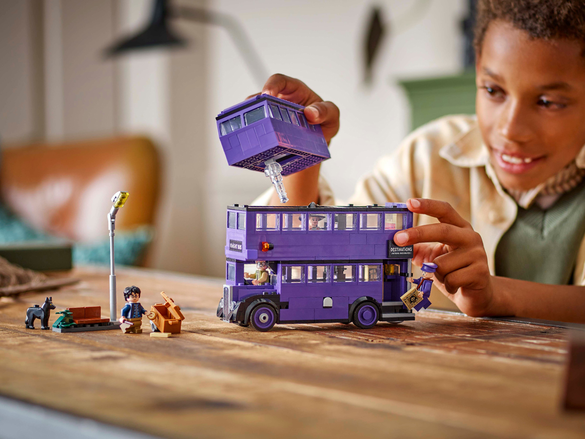 LEGO Harry Potter 76446 Abenteuer im Fahrenden Ritter