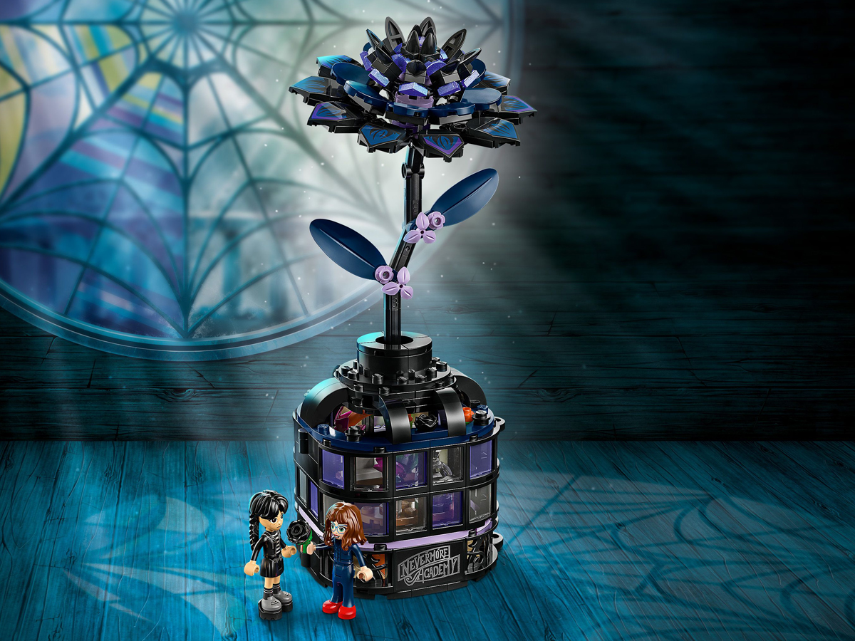 LEGO Wednesday 76784 Schwarze Dahlie Blume