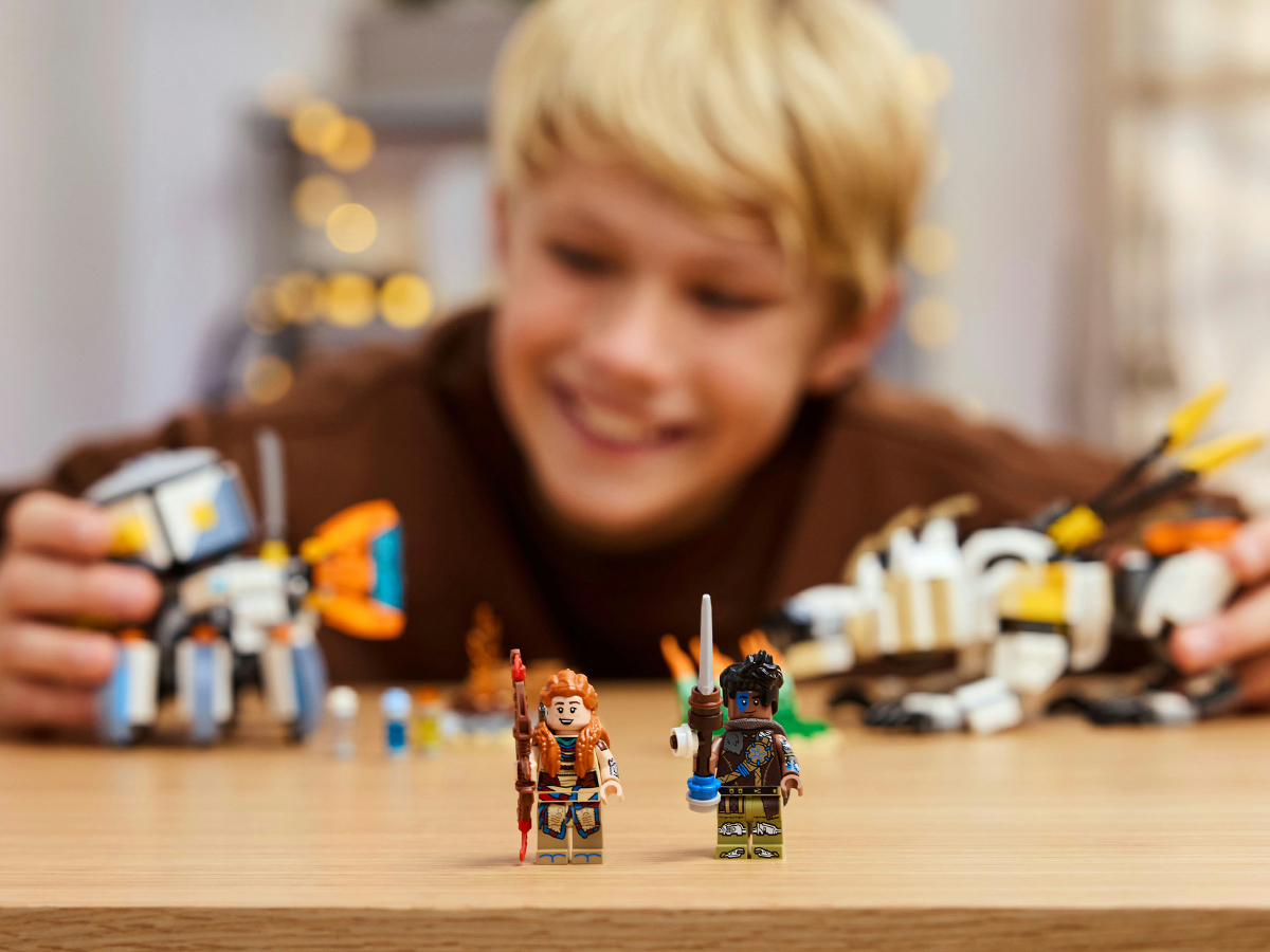 LEGO Horizon Adventures 77037 Aloy und Varl gegen Krabołaz und Piłoząb